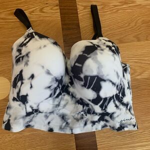 Black and white tie-dye style bra Rarely worn